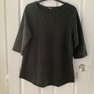Woman’s tunic top by “Papa”